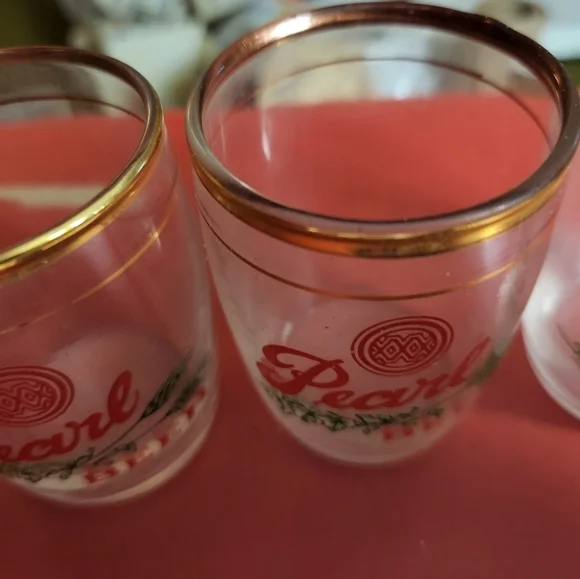 Rare vintage collector's boxed set/5 of Pearl Beer xXx Barrel Tasting Glasses - Picture 2 of 5